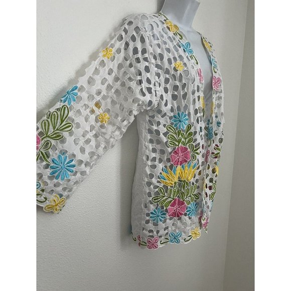 International Apparel Mart Women’s Floral Embroidered Boho Jacket Topper… - Picture 2 of 5